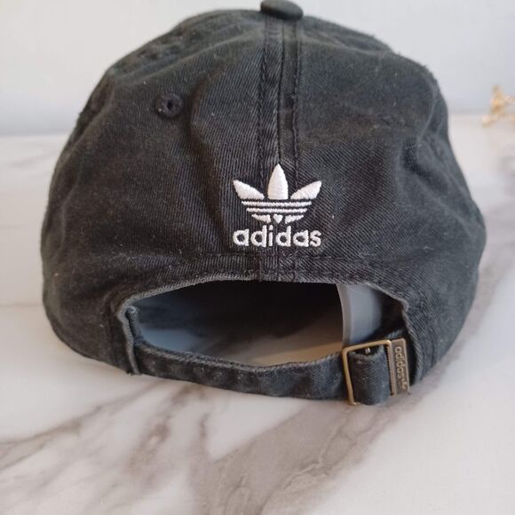 Adidas Black Embroidered Original Logo Adjustable Men's Baseball Cap Hat - Picture 4 of 6